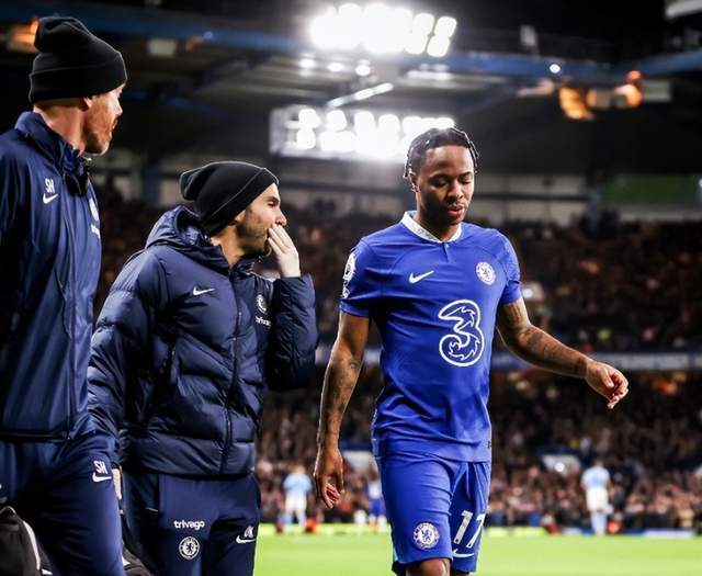 英超-曼城3-2绝杀利物浦，哈兰德双响德布劳内制胜  